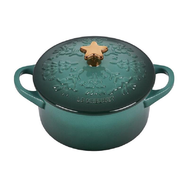 Le Creuset Noel Collection Artichaut Cocotte with Star Knob — Faraday's  Kitchen Store