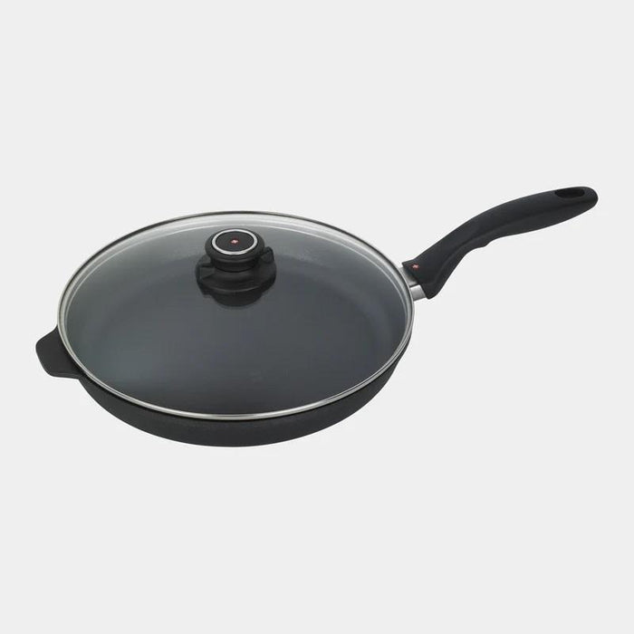 Swiss Diamond XD 11" Frypan with Glass Lid